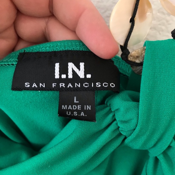 I.N. PARTY ON THE BEACH SHELL TUBE TOP - Picture 7 of 14